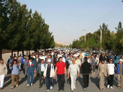 فیلم| همایش پیاده روی  خانوادگی در شهر کوهپایه