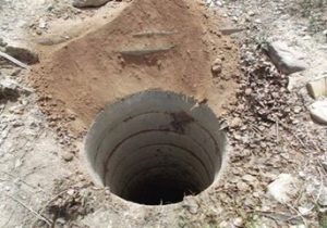 دو حلقه چاه آب غیر مجاز در تیران و کرون مسدود شد