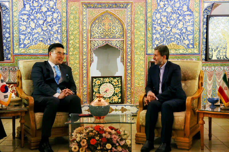 سفیر کره جنوبی: تبادلات تجاری و گردشگری با ایران توسعه مییابد سفیر کره جنوبی: تبادلات تجاری و گردشگری با ایران توسعه مییابد
