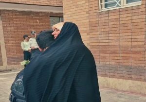 نوجوان گمشده با تلاش ماموران انتظامی کاشان به آغوش خانواده بازگشت