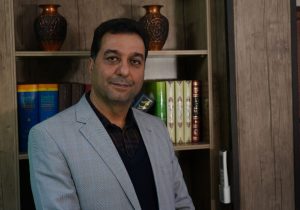 معلمان اصفهانی از هوش مصنوعی برای ارتقای کیفیت آموزشی استفاده کنند