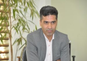 آسفالت حدود ۸۳۰ هزار مترمربع معبر با جذب ۵۰۰۰ تن قیر رایگان در استان اصفهان 