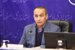 مبارزه با آفت ملخ بومی و مراکشی در ۵۰۰۰ هکتار از اراضی اصفهان