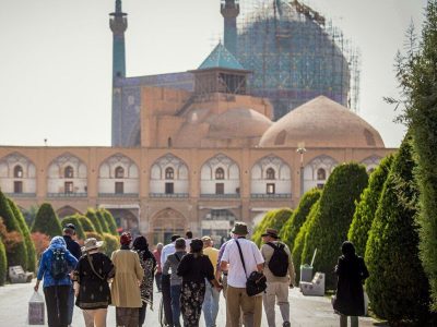 صنعت گردشگری و صنایع دستی اصفهان نیازمند حمایت