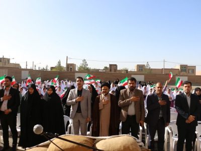 فیلم| آغاز سال تحصیلی با صدای دلنشین زنگ مهر در شهرستان کوهپایه