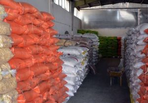 احتکار 200 ميلياردي حبوبات و غله در اصفهان