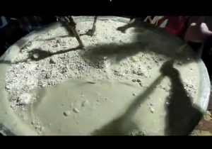 پخت سمنو در مسجدالحسین کوهپایه
