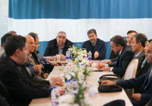 استاندار اصفهان:خیران اصفهانی از تسهیلات ویژه معافیت مالیاتی استفاده کنند